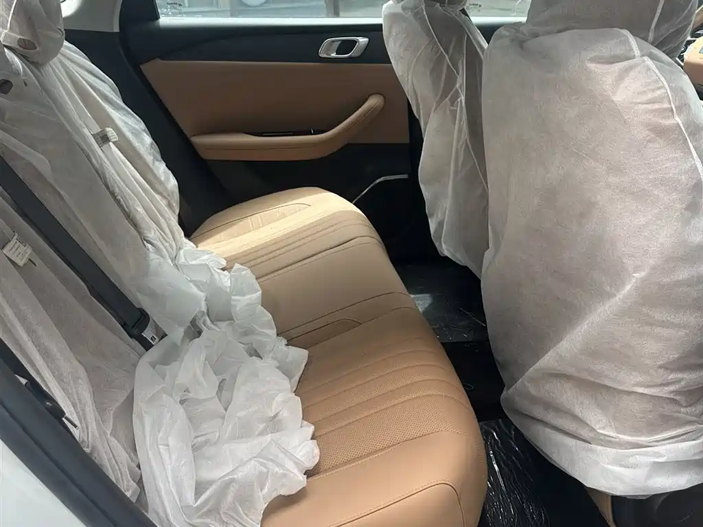 Galaxy Xingyao 6 125 km Explorer +