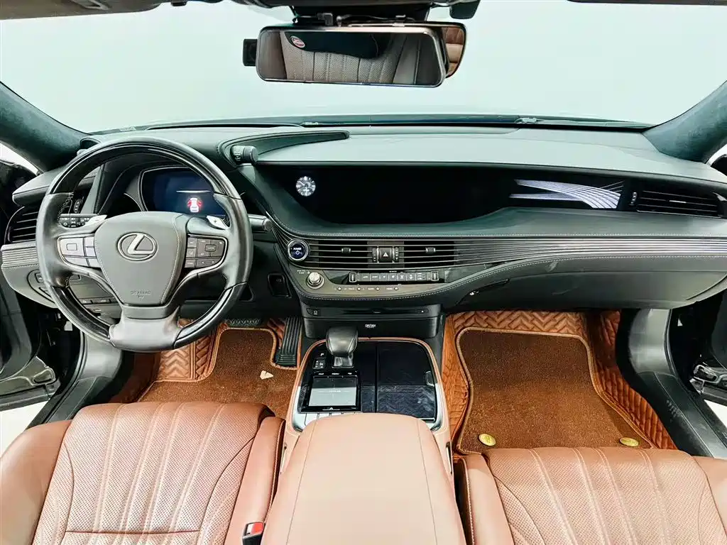 Lexus LS 500 h Executive CN-VI