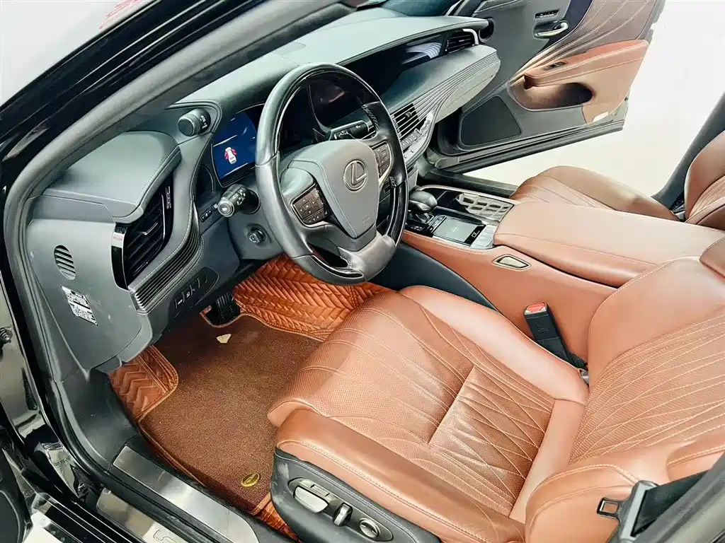 Lexus LS 500 h Executive CN-VI