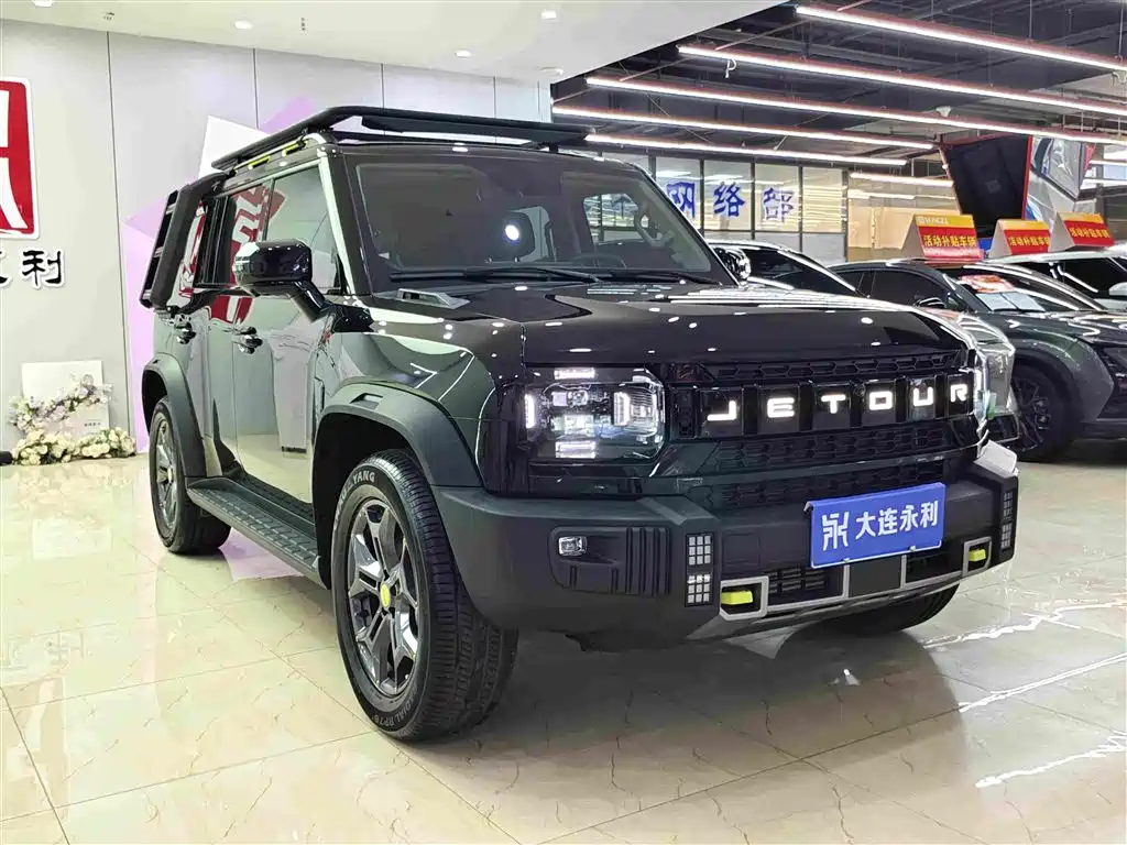Jetour Traveller 2.0 T 4 WD Cross