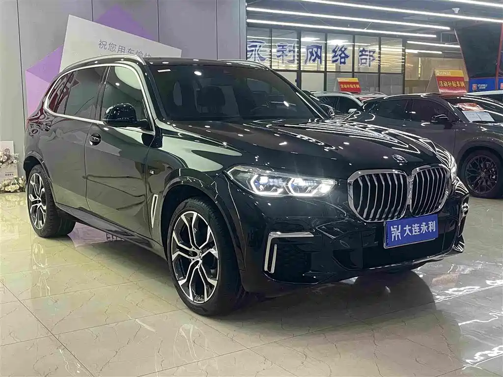 BMW X5 Facelift xDrive 40 Li M Sport Package