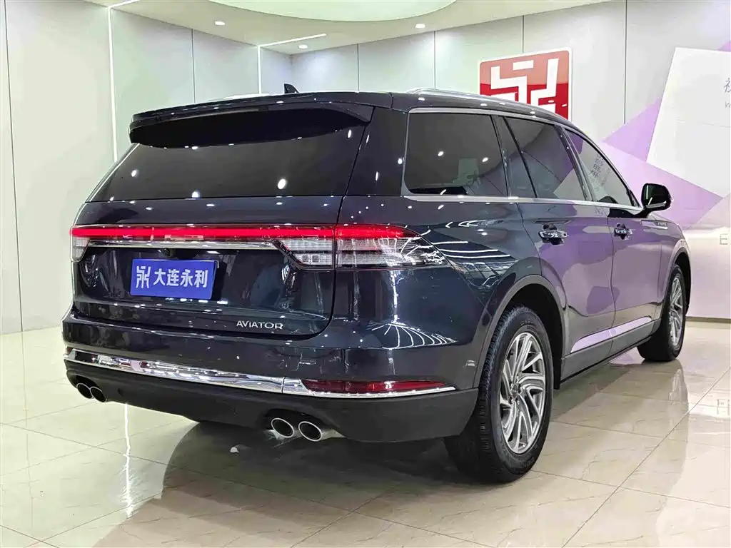 Aviator 3.0 T V6 4 WD Premium