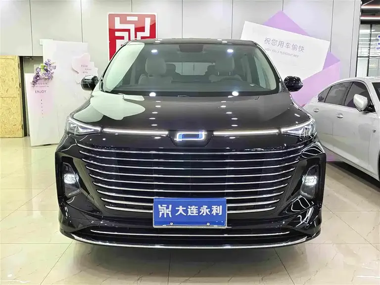 Besturn M9 2.0 T Premium