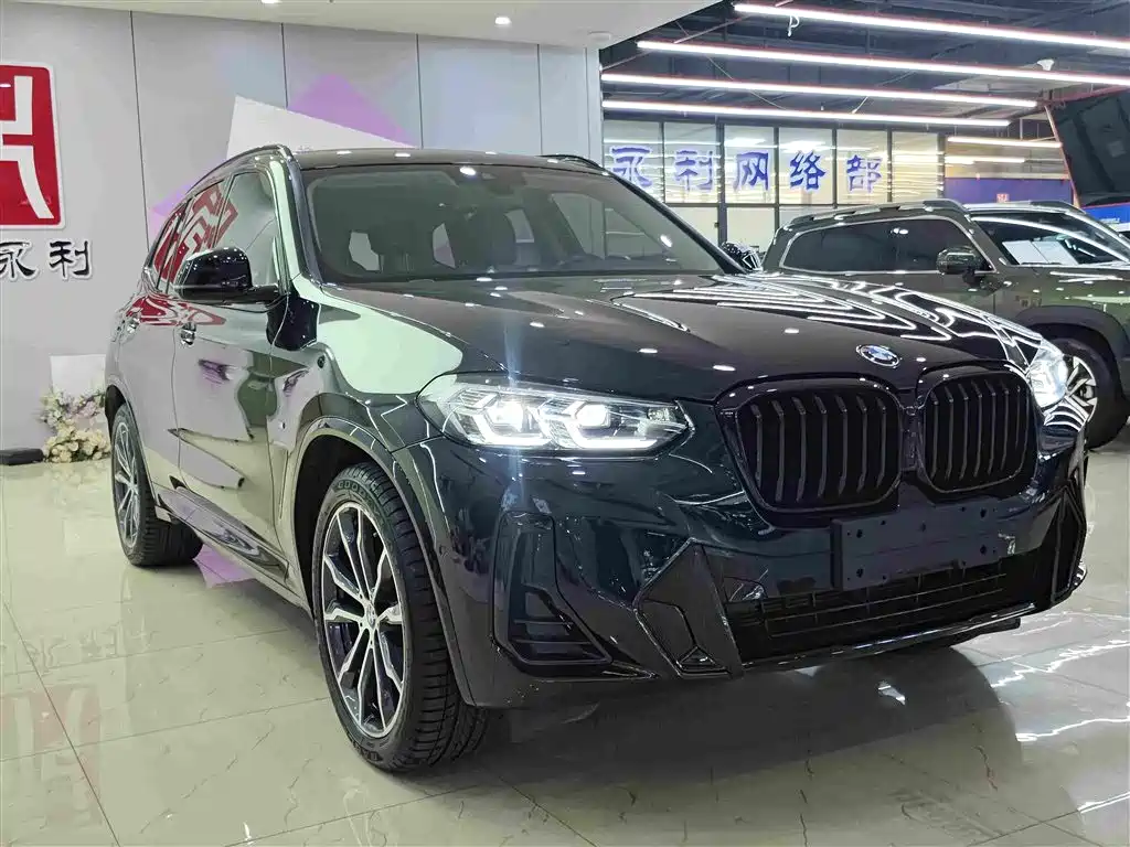 BMW X3 Facelift xDrive30 i Leading M Night Package