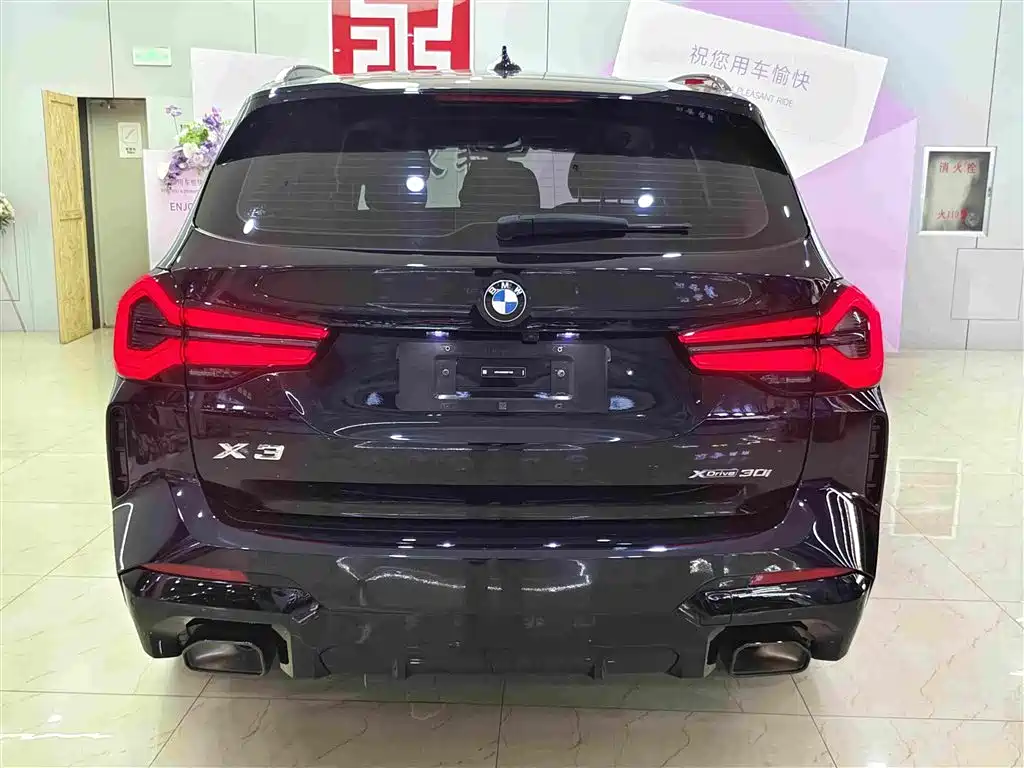 BMW X3 Facelift xDrive30 i Leading M Night Package