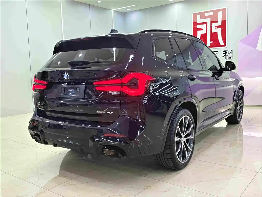 BMW X3 Facelift xDrive30 i Leading M Night Package