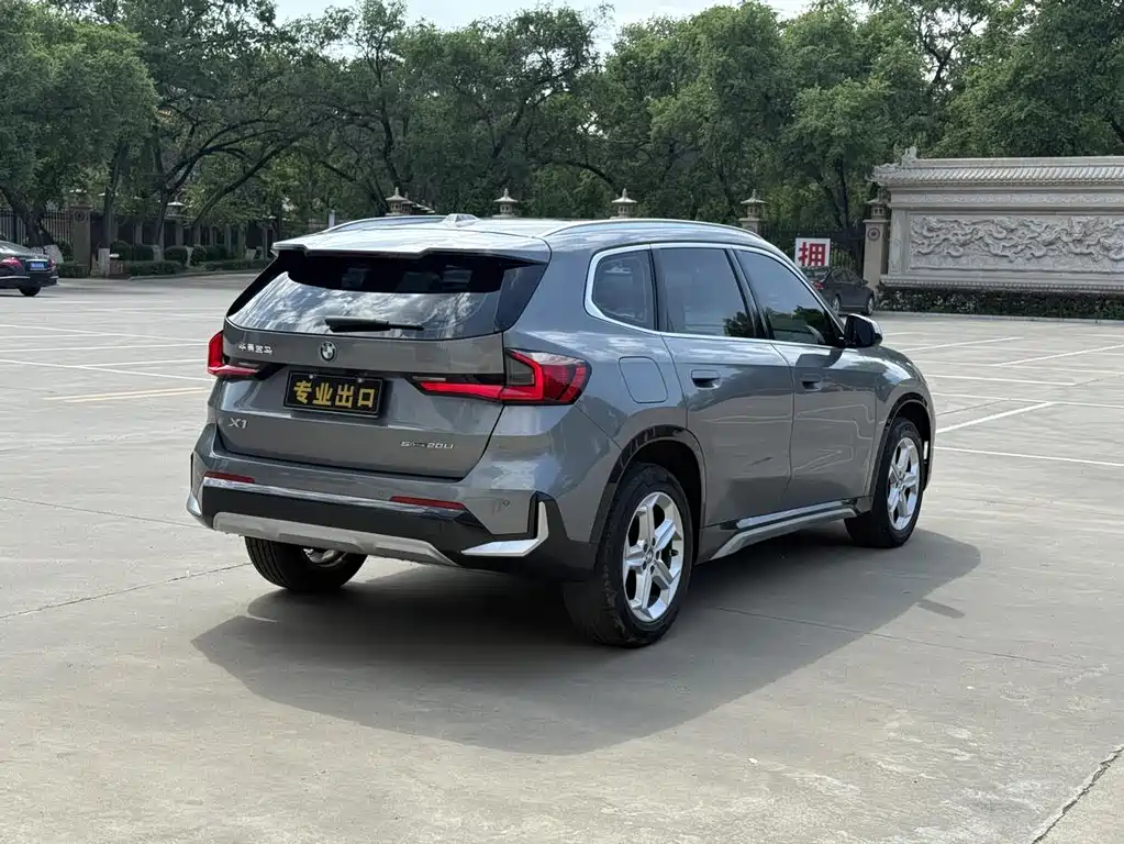 BMW X1 sDrive20 Li X Design Package