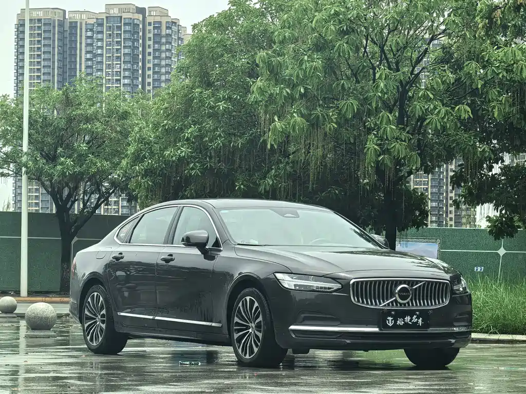Volvo S90 B5 Smart Ease Luxury