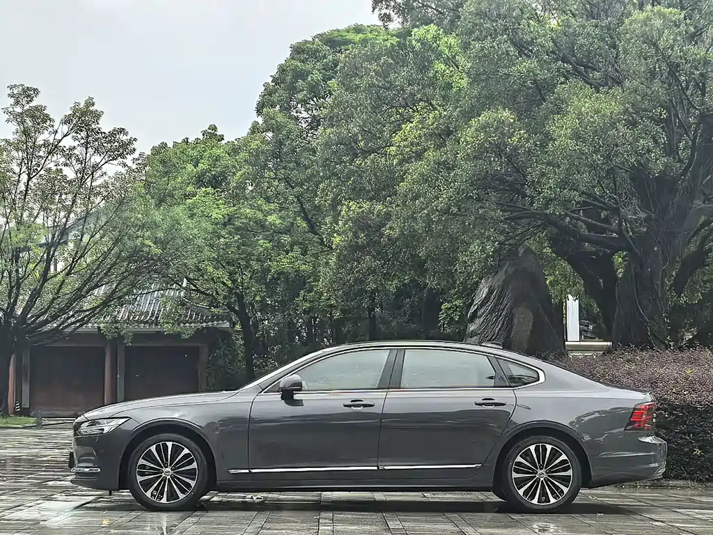 Volvo S90 B5 Smart Ease Luxury