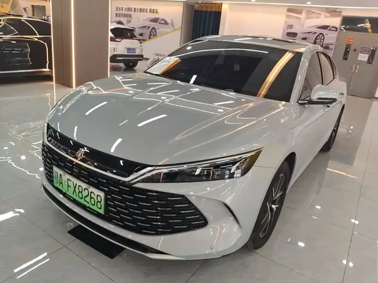 BYD Qin L DM-i 120 KM Leading
