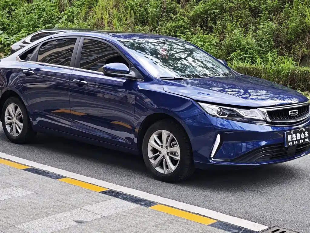 Emgrand GL 1.4 T CVT Luxury