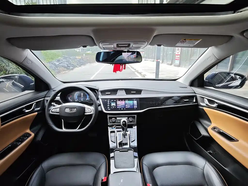 Emgrand GL 1.4 T CVT Luxury