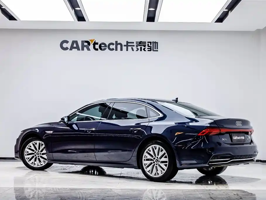 Audi A7 L 45 TFSI S-line Build Dream Crystal Flow Package