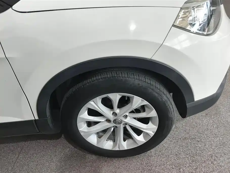 Brilliance V3 1.5 L Manual Comfort