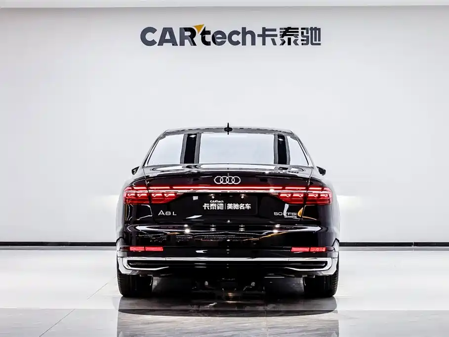 Audi A8 奥迪A8 2024款 A8 L 50 TFSI quattro 尊享型