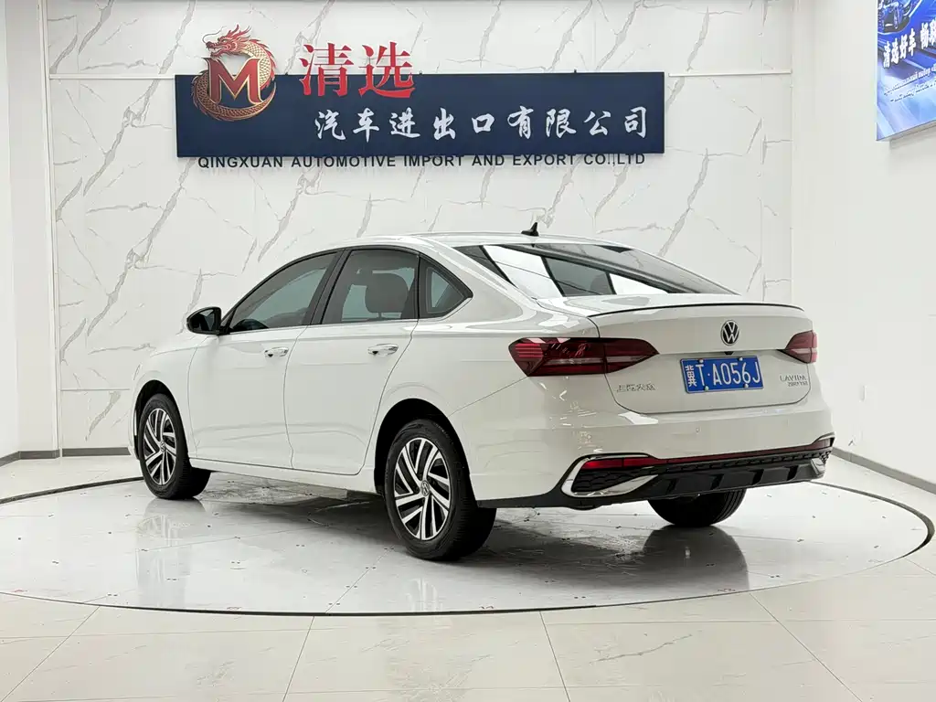 Lavida 280 TSI DSG Starry Sky Manyi