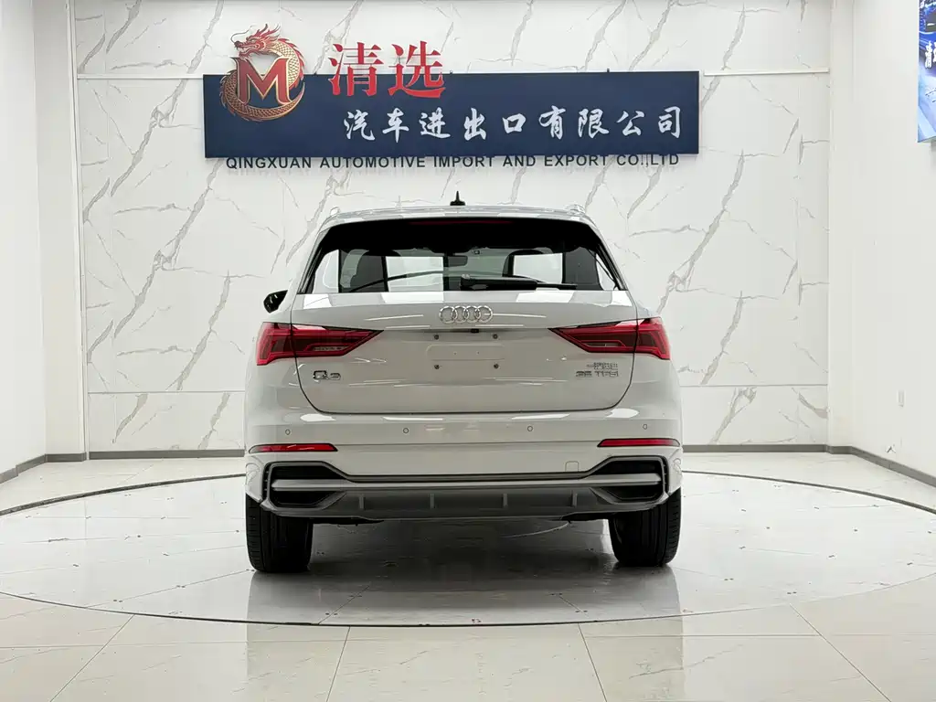 Audi Q3 35 TFSI Fashion Dynamic
