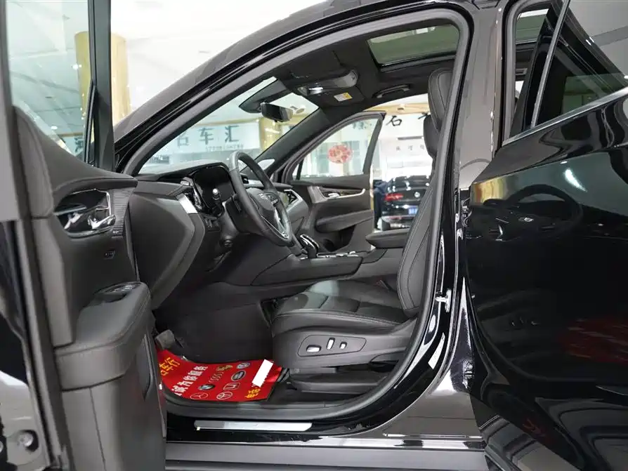 Cadillac XT6 2.0 T 6-seat 4 WD Luxury Executive Classic