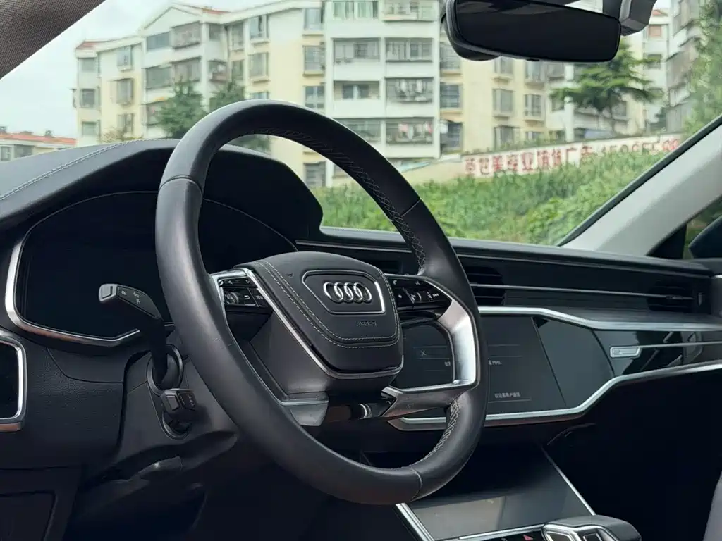 Audi A7 L 45 TFSI Luxury