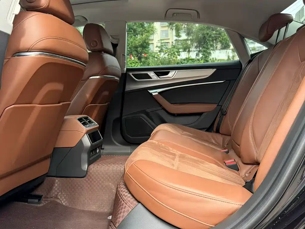 Audi A7 L 45 TFSI Luxury