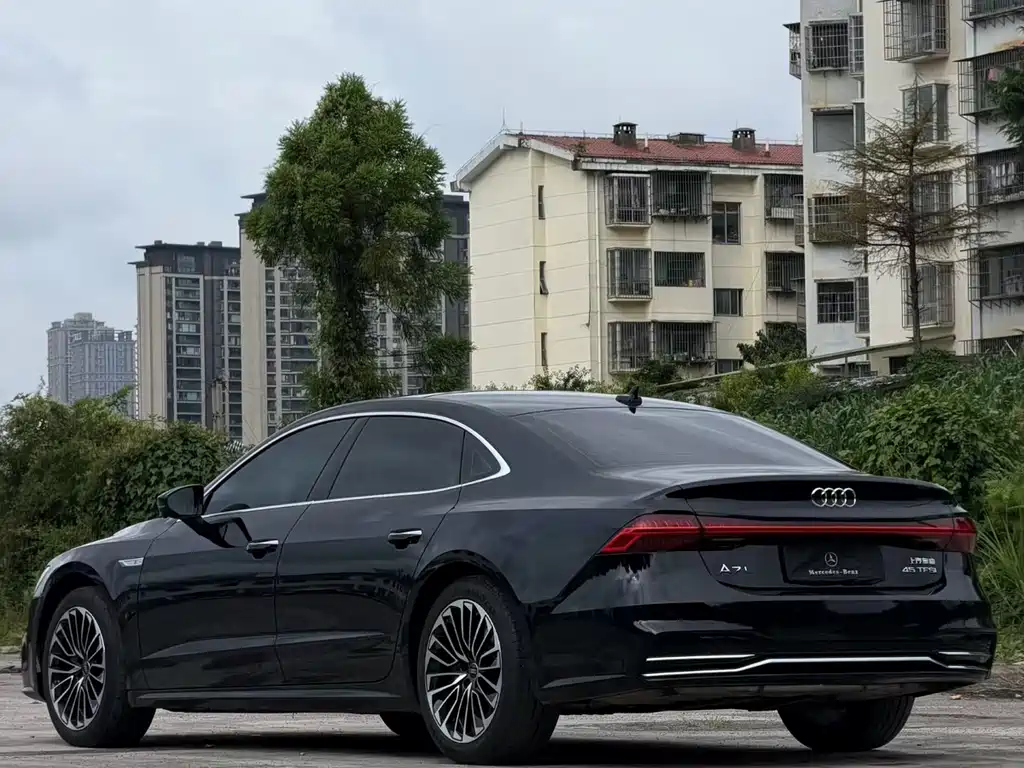 Audi A7 L 45 TFSI Luxury