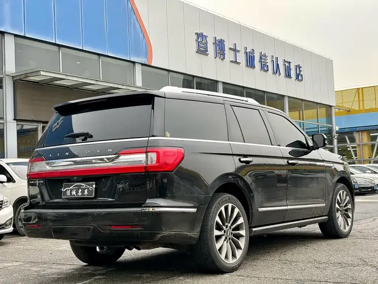 Lincoln Navigator 3.5 T Honor Shine CN-VI