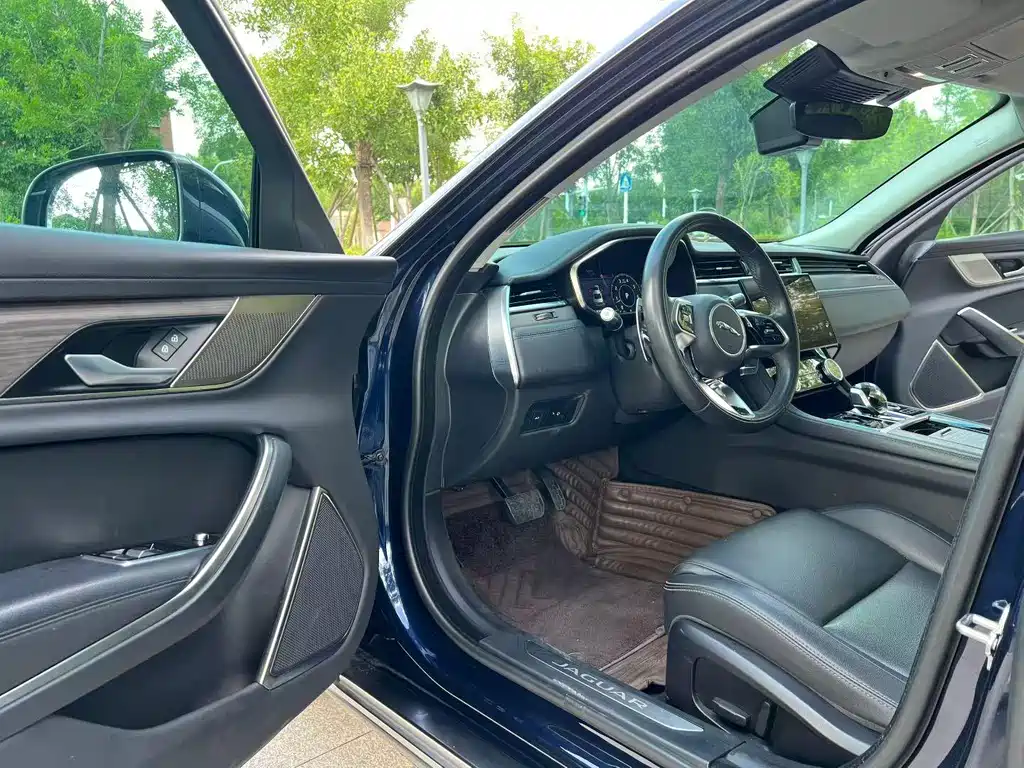 Jaguar XFL XFL 2.0 T P200 2 WD Elite Luxury