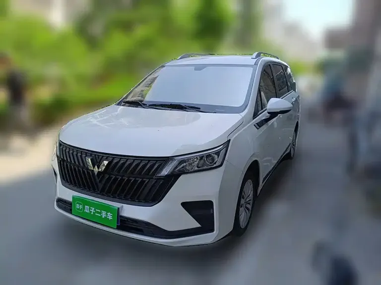 Wuling Jiachen 1.5 L Manual Joy Enjoyment Elite