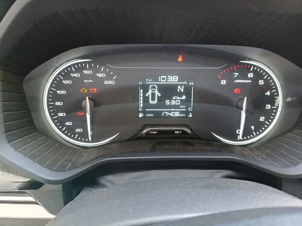 Wuling Jiachen 1.5 L Manual Joy Enjoyment Elite