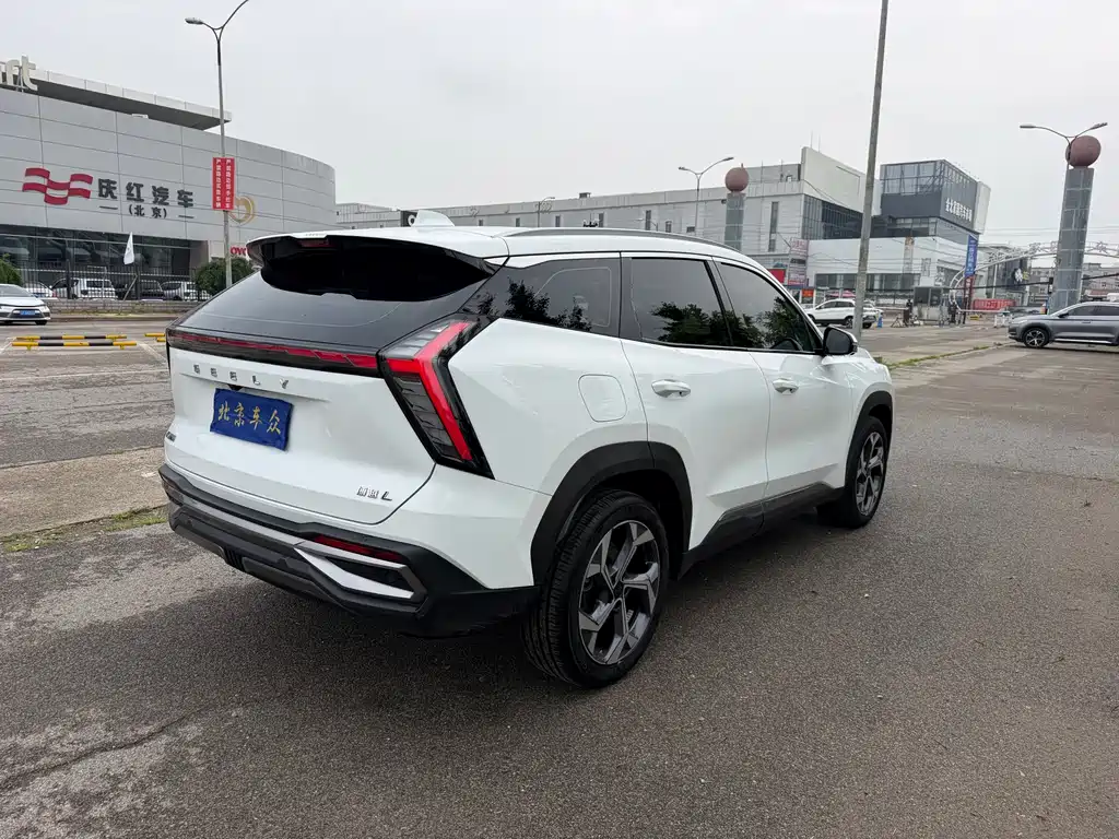 Boyue L 1.5 TD DCT Distinguished
