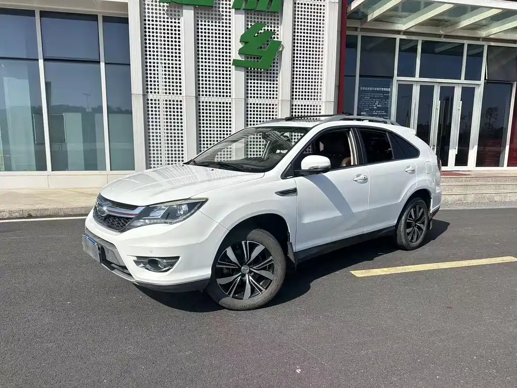 BYD S7 2.0 T Auto Distinguished
