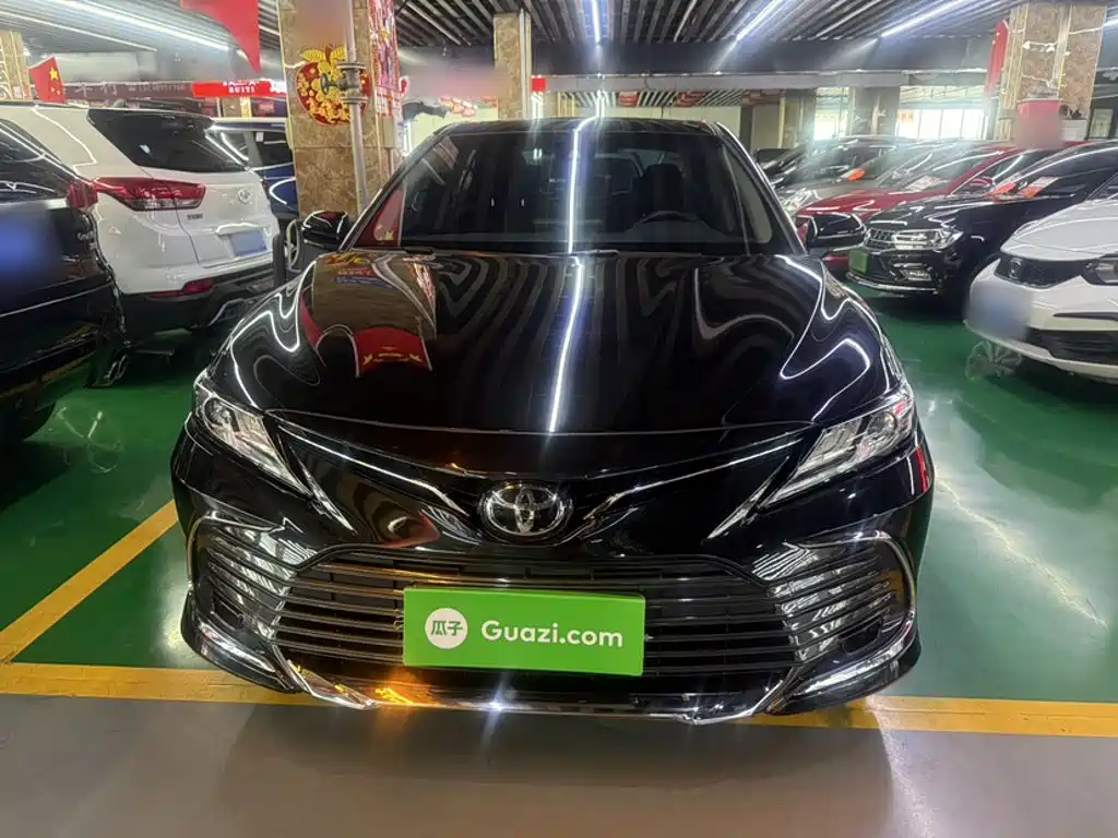 Camry 2.0 G Luxury