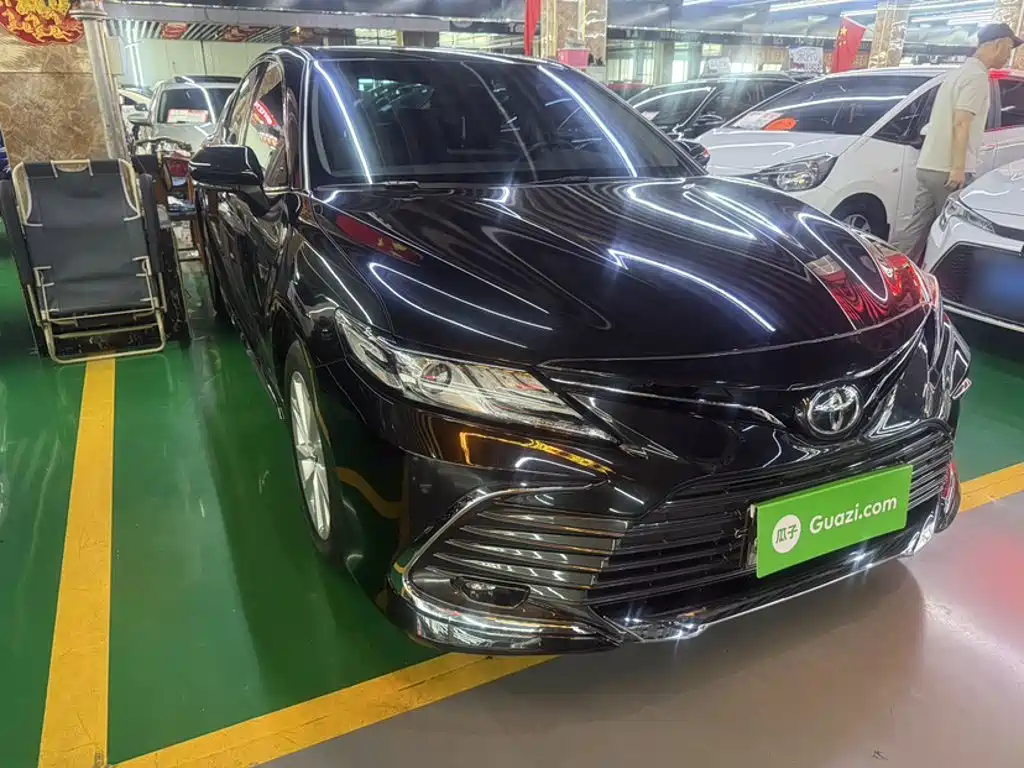 Camry 2.0 G Luxury