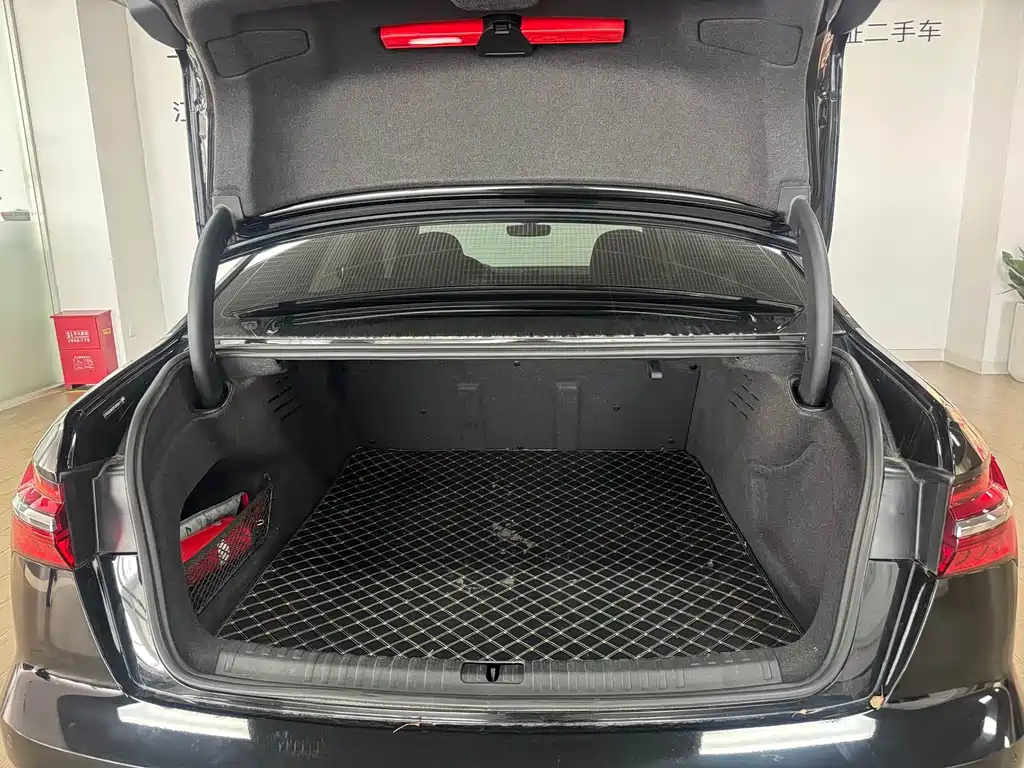 Audi A6 L 45 TFSI Select Dynamic