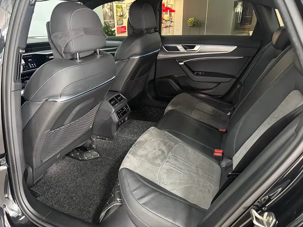 Audi A6 L 45 TFSI Select Dynamic