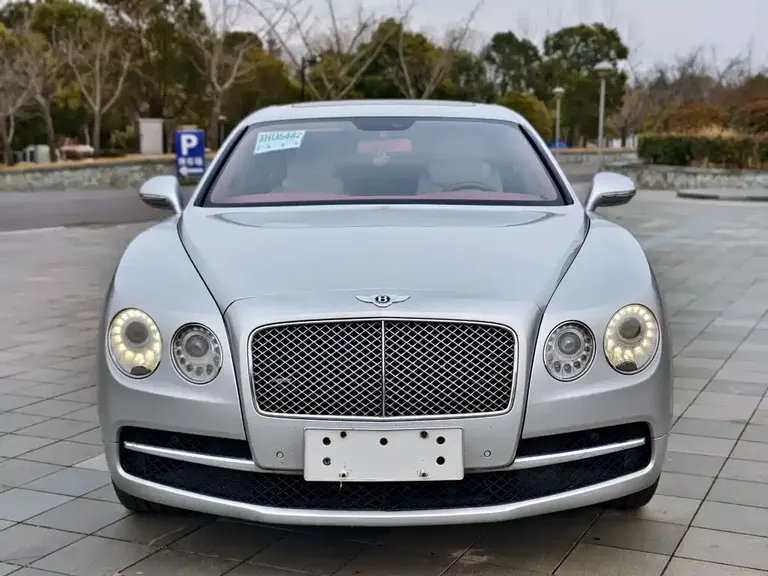 Bentley Flying Spur 飞驰 2015款 6.0 T W12 Mulliner