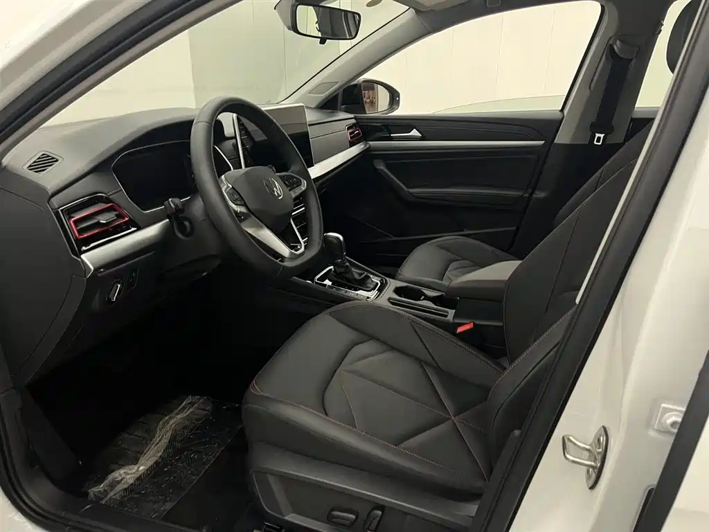 Lavida 300 TSI DSG Starry Sky Leading