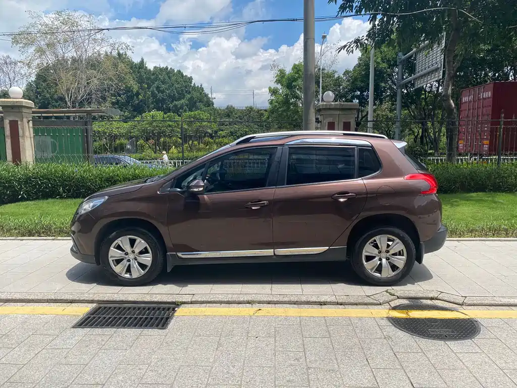 Peugeot 2008 2014 1.6 L Auto Fashion