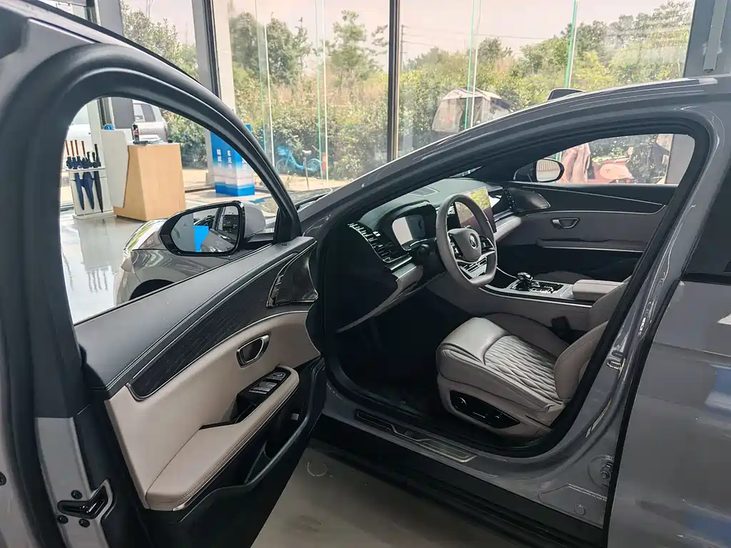 Han DM-i 125 KM Lidar Smart Drive