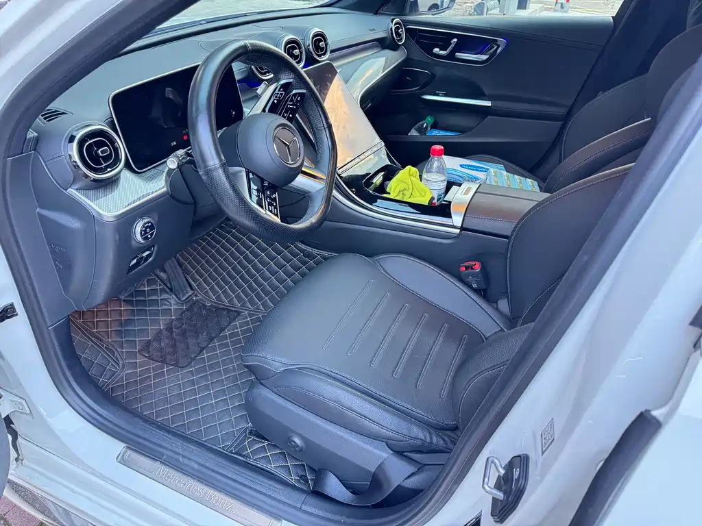 Mercedes-Benz C-Class Facelift C 200 L Sport