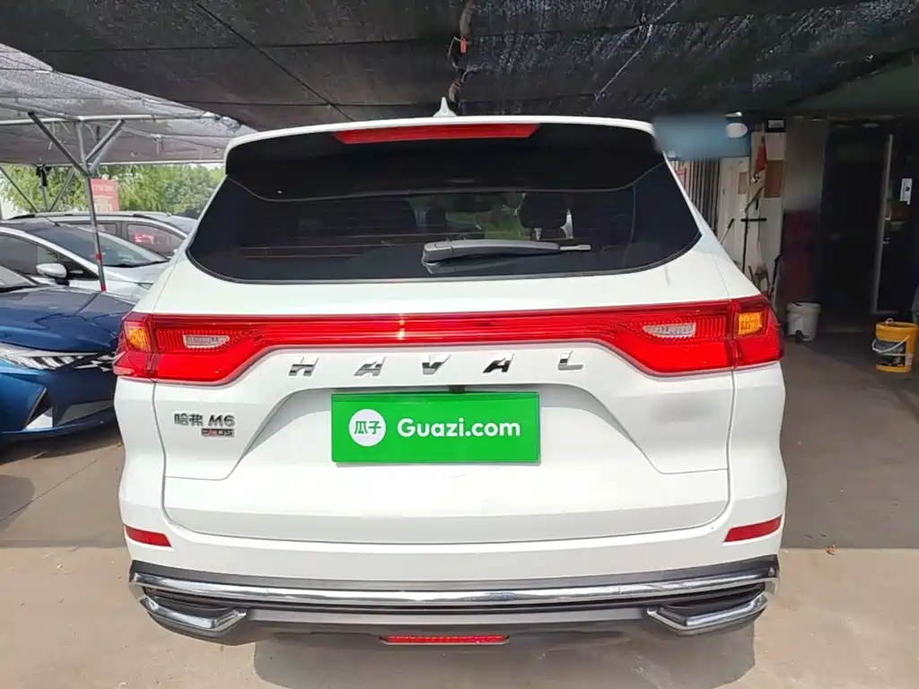 Haval M6 PLUS 1.5 T DCT Elite Connected