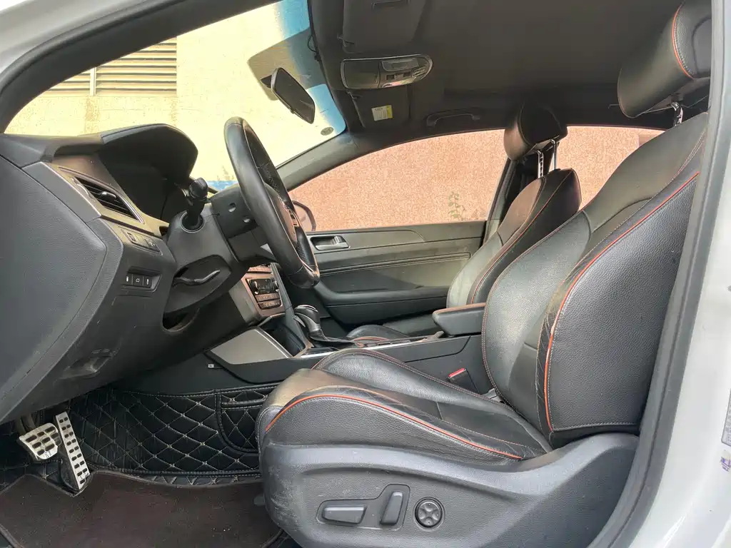Sonata 1.6 T GLX Leading