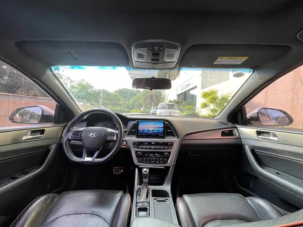 Sonata 1.6 T GLX Leading