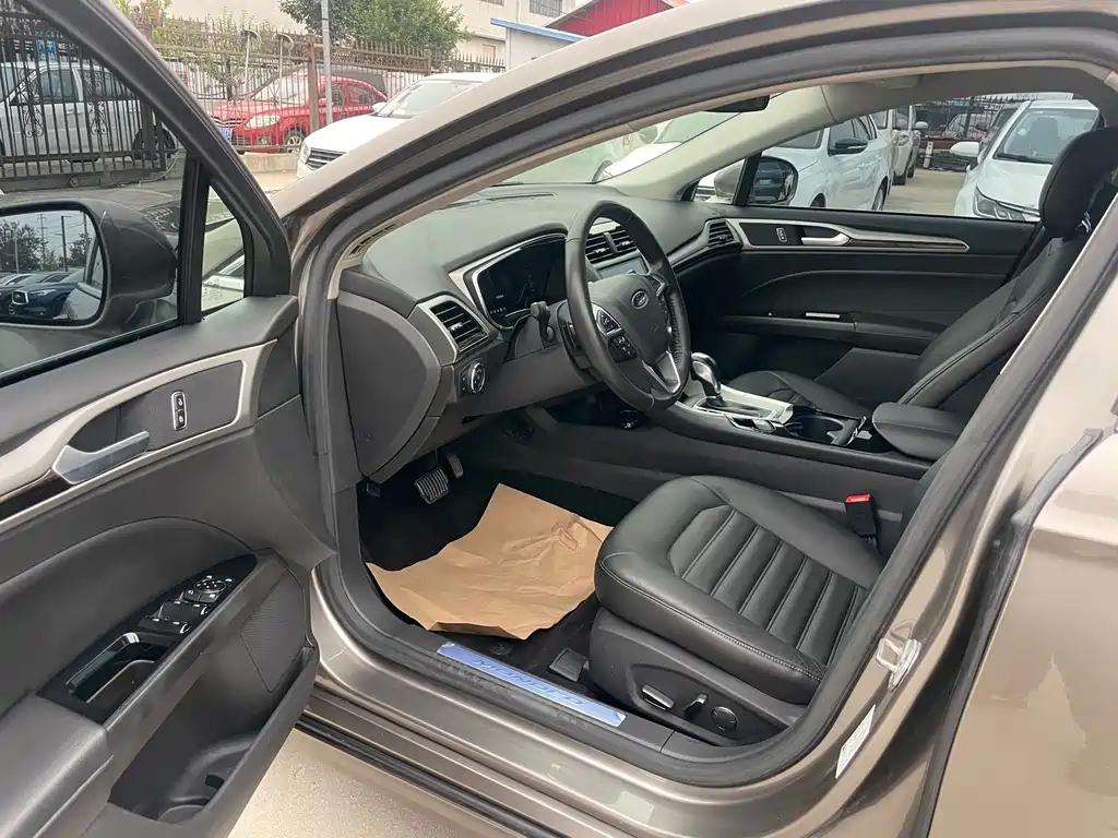 Mondeo 2.0 L GTDi200 Fashion