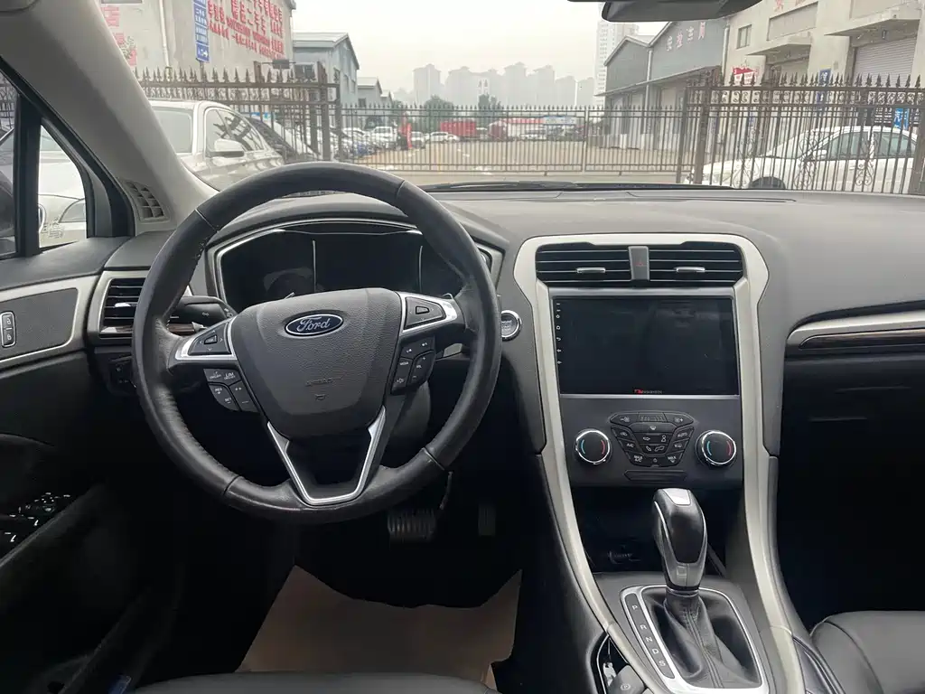 Mondeo 2.0 L GTDi200 Fashion