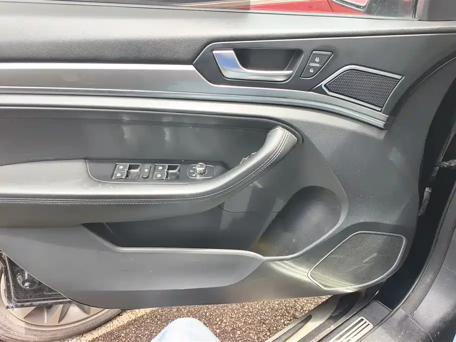 Haval H6 Blue Label Sport 1.5 T Manual 2 WD Elite