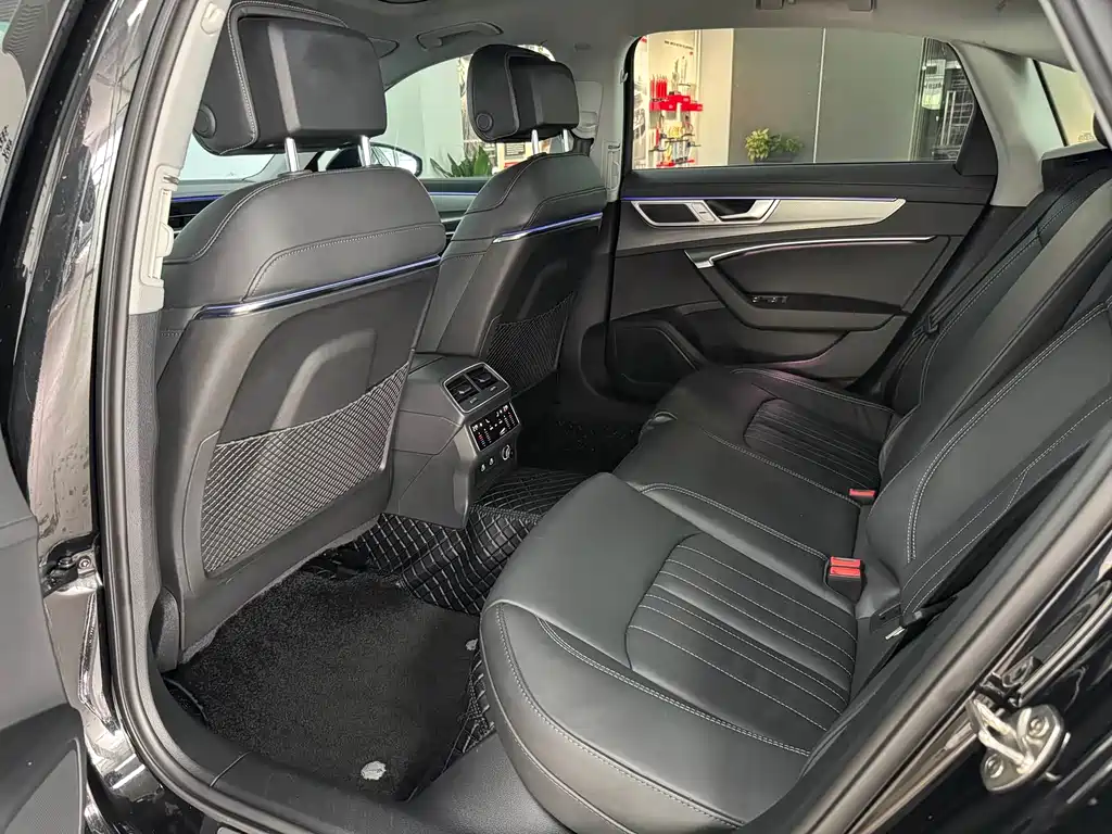 Audi A6 L 45 TFSI Select Dynamic