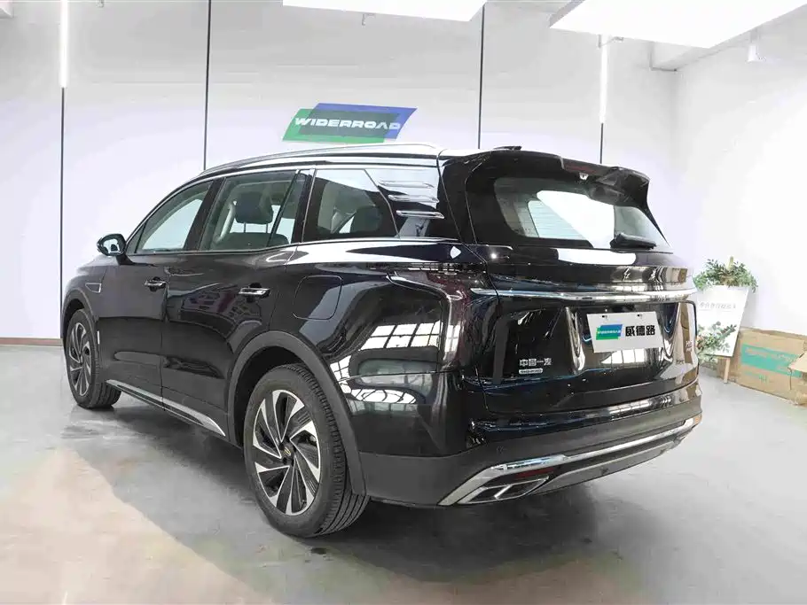 Hongqi HS7 PHEV 2.0 T PHEV 4 WD Flagship Smooth 7-seat