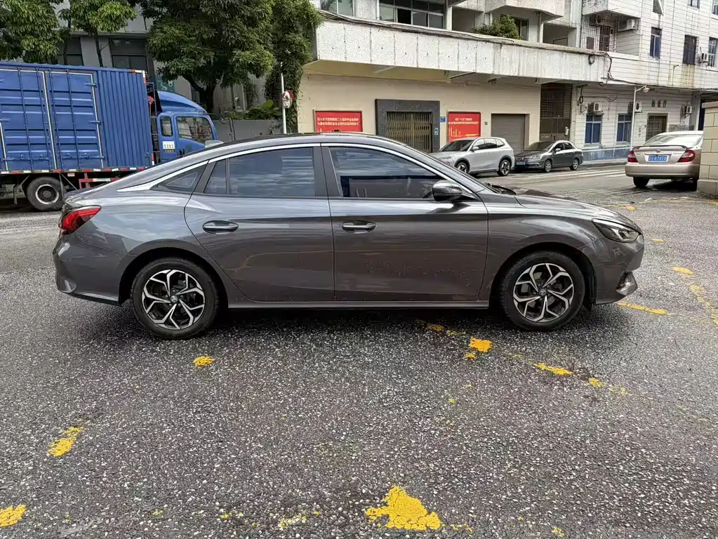 MG5 180 DVVT Manual Youth Style