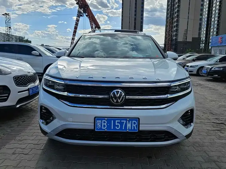 Volkswagen Talagon 530 TSI 4 WD Flagship Victory Realm Pro 6-seat